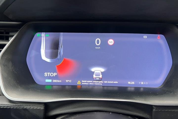 Grå Tesla Model S fra 2018