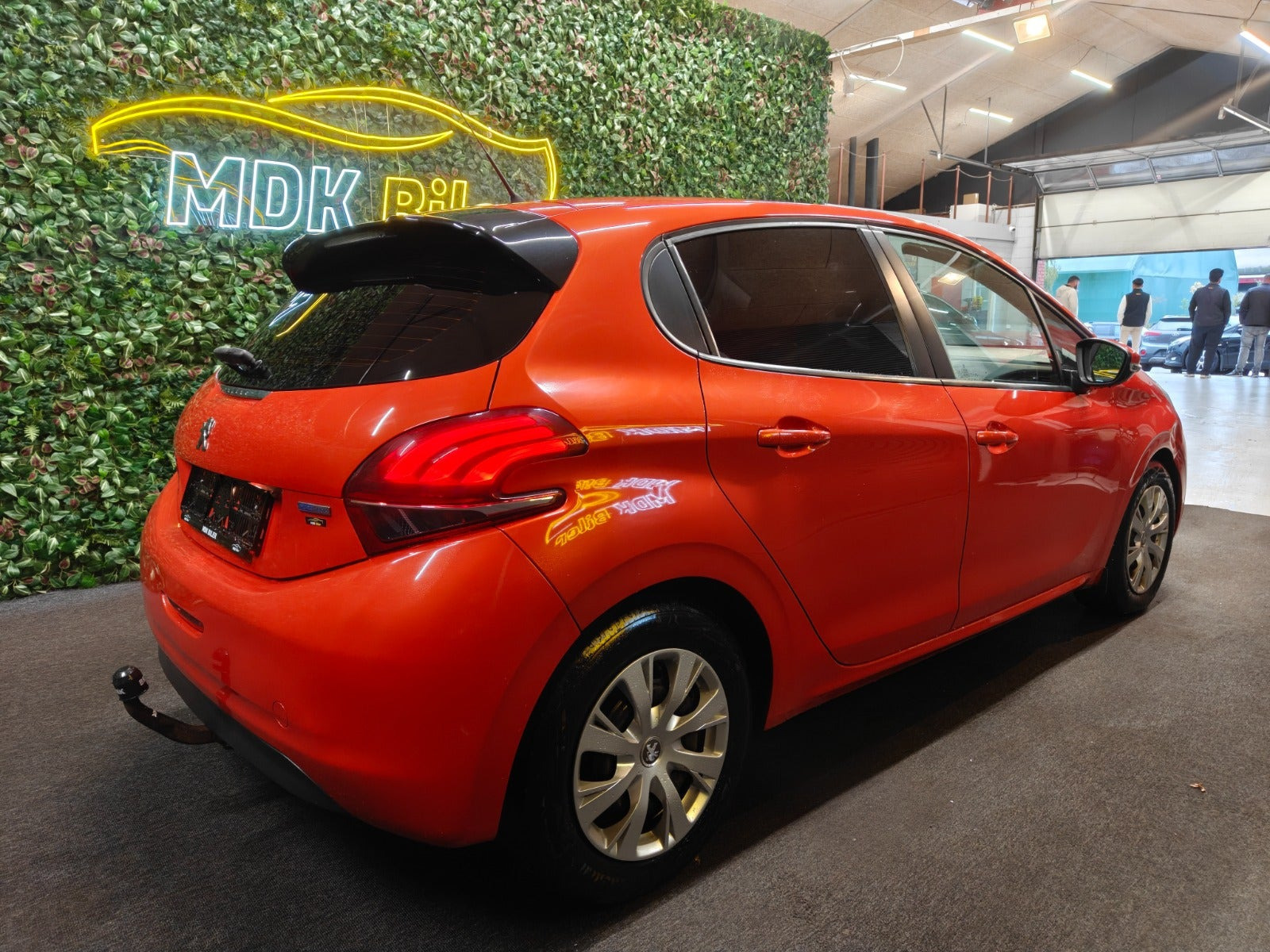 undefined Peugeot 208 fra 2016