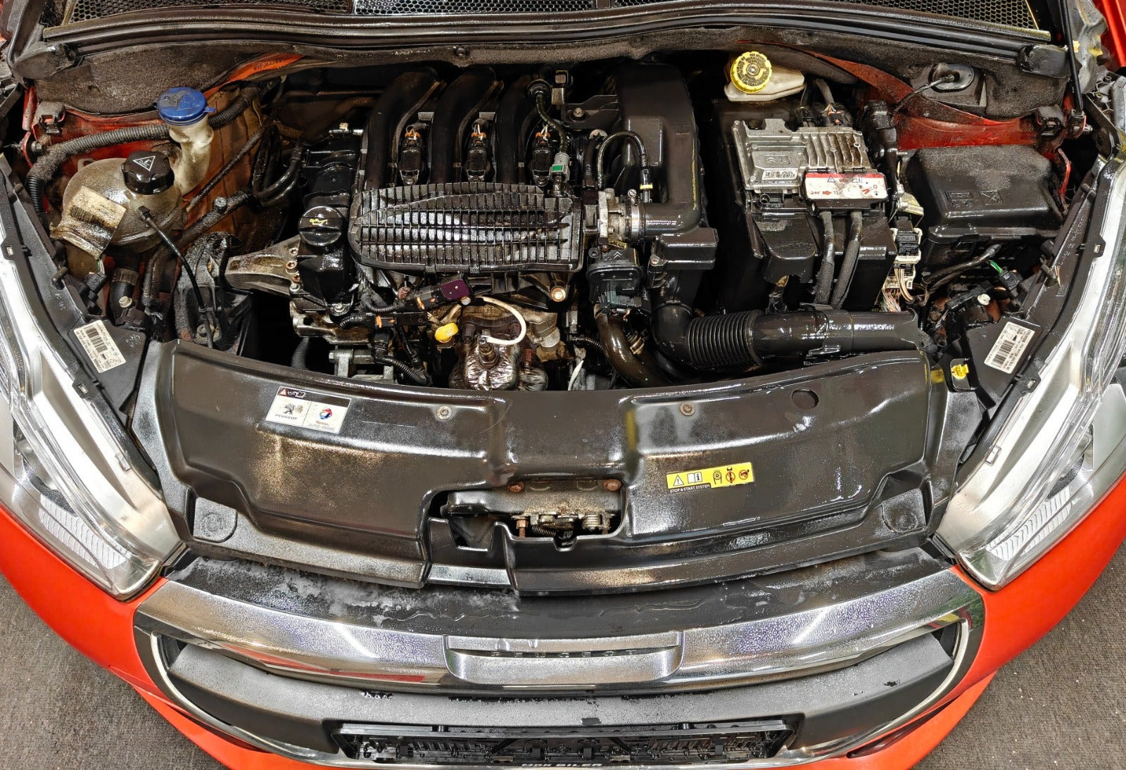 undefined Peugeot 208 fra 2016