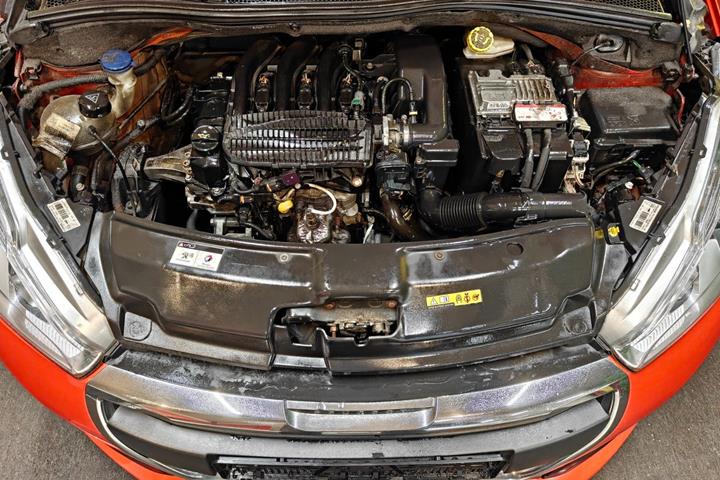 undefined Peugeot 208 fra 2016