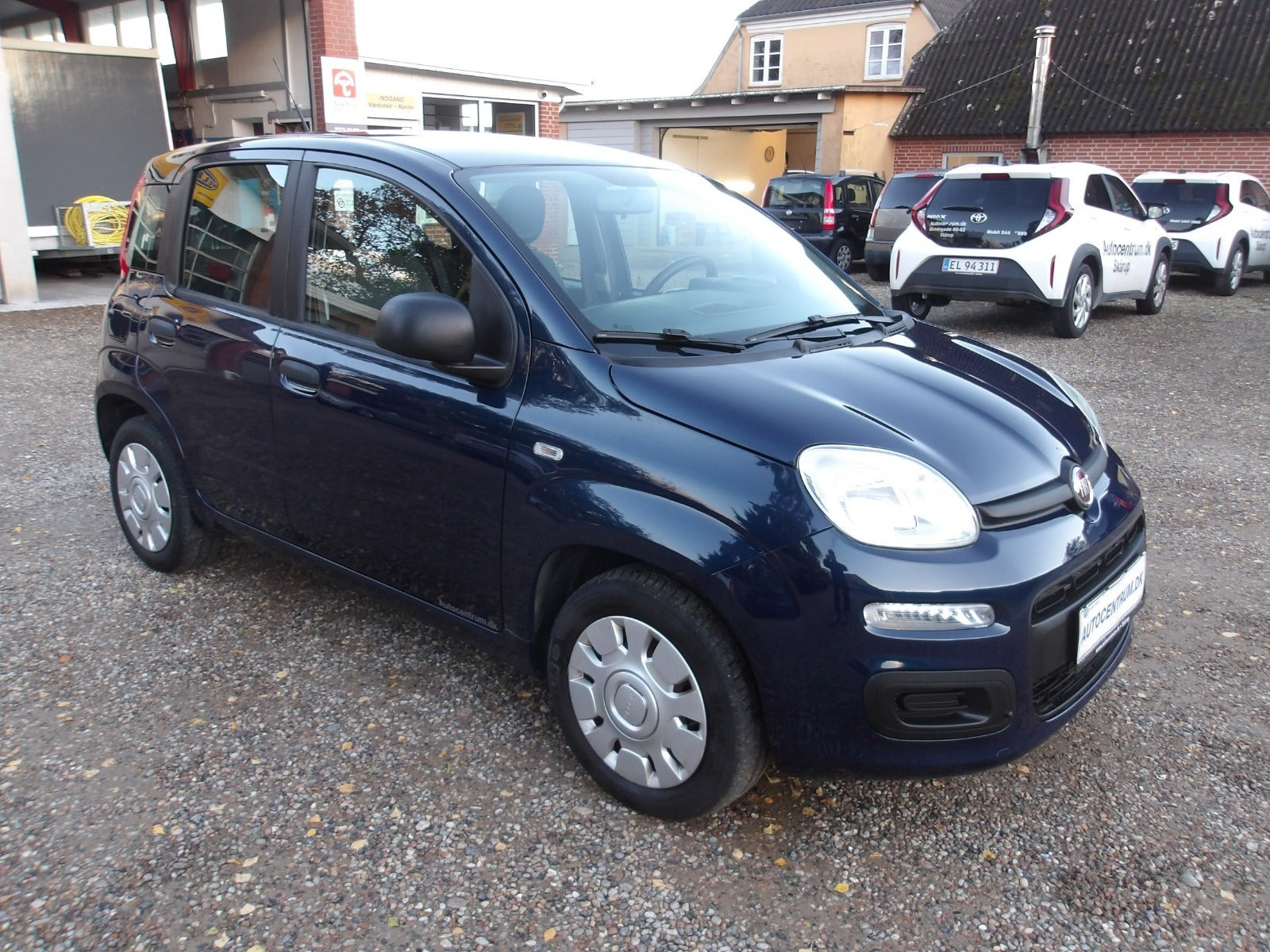 Blå Fiat Panda fra 2016