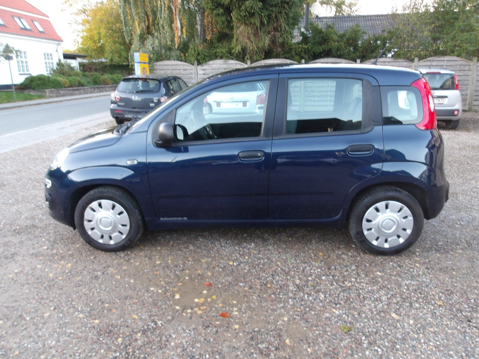 Blå Fiat Panda fra 2016