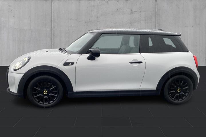 Sølv Mini Cooper SE fra 2022