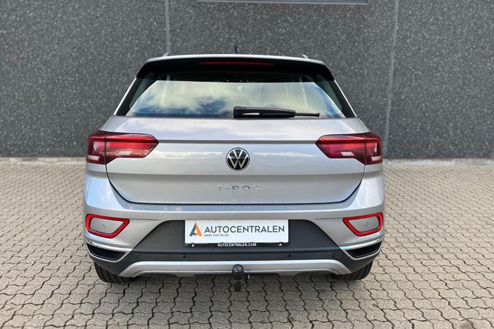 Sølv VW T-Roc fra 2022