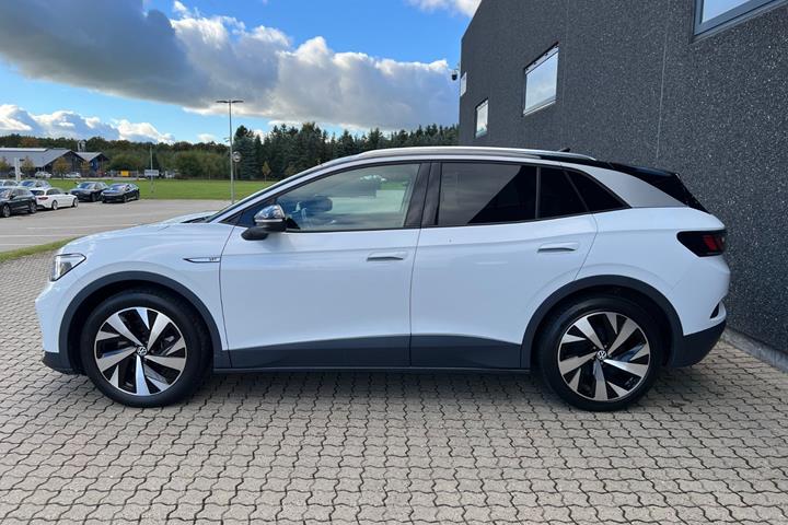 Hvid VW ID.4 fra 2021