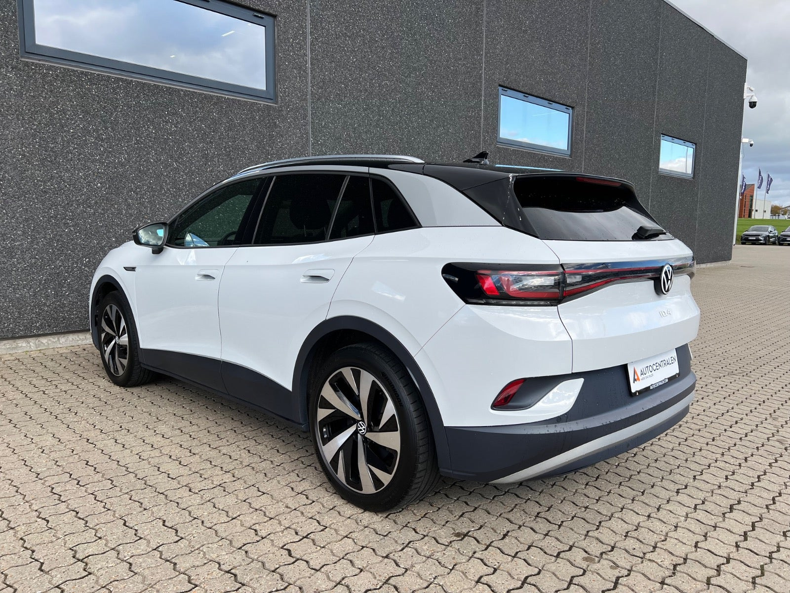 Hvid VW ID.4 fra 2021