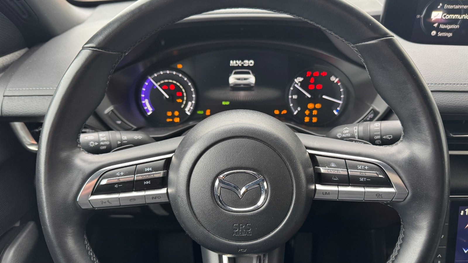Hvid Mazda MX-30 fra 2022