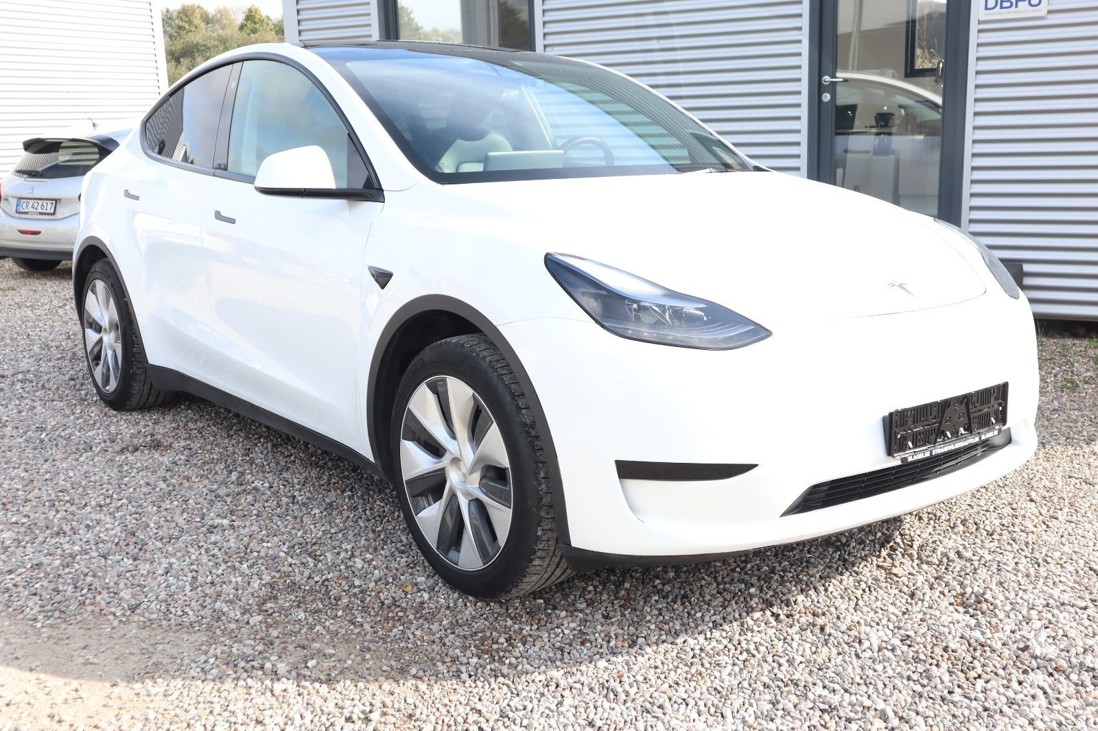 Tesla Model Y RWD