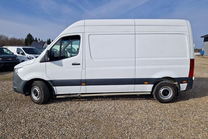 Hvid Mercedes eSprinter 312 fra 2023