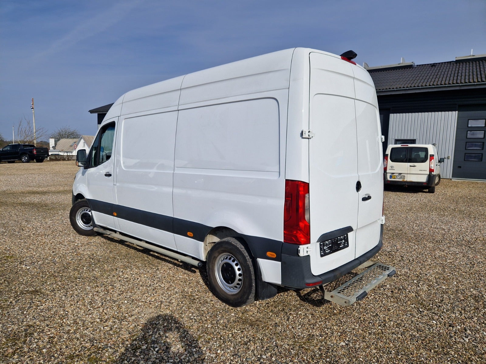Hvid Mercedes eSprinter 312 fra 2023