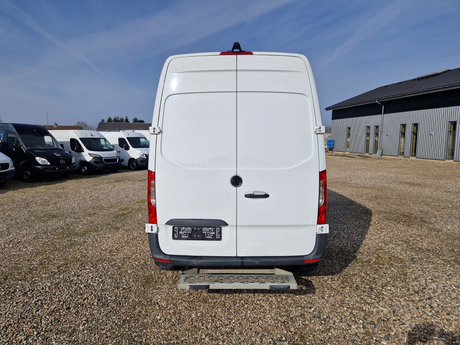 Hvid Mercedes eSprinter 312 fra 2023