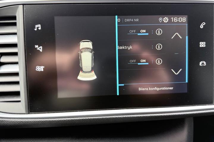 Blå Peugeot 308 fra 2019