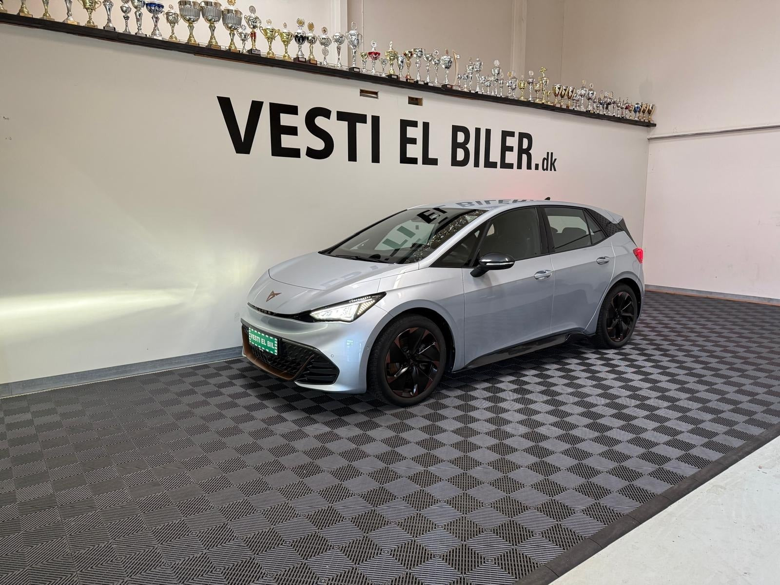 Cupra Born 77 e-Boost