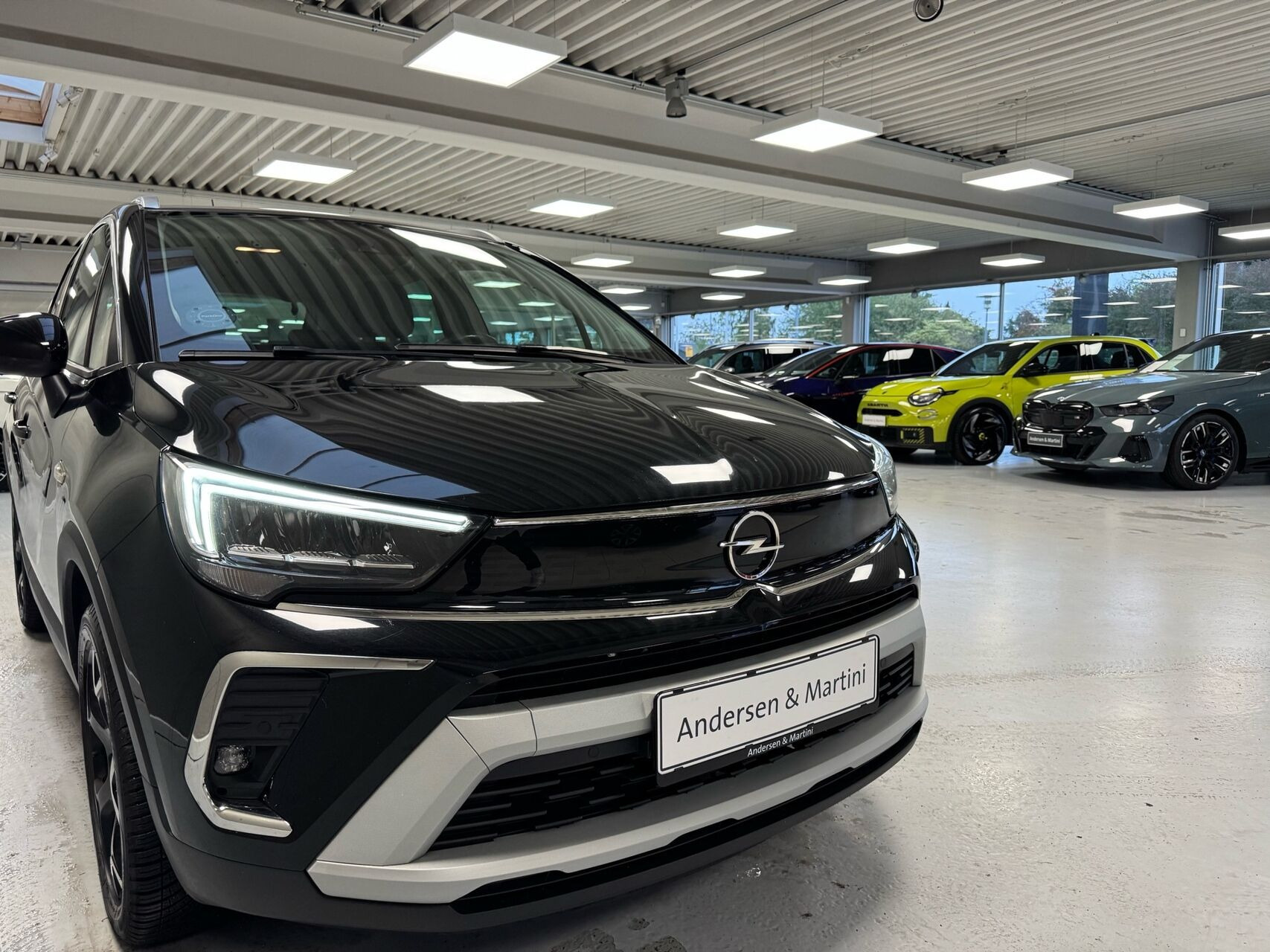 Sort Opel Crossland fra 2022
