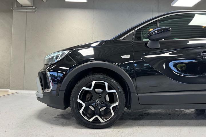 Sort Opel Crossland fra 2022