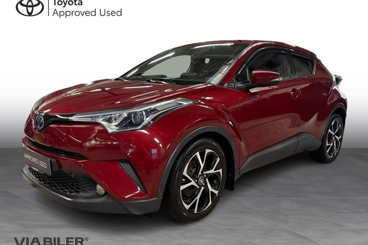 Rød Toyota C-HR fra 2018
