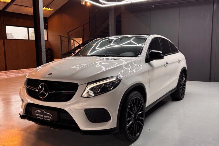 Hvid Mercedes GLE350 d fra 2016
