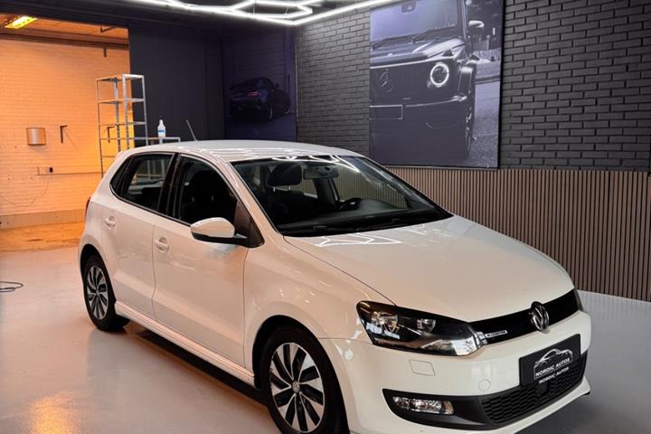 Hvid VW Polo fra 2015