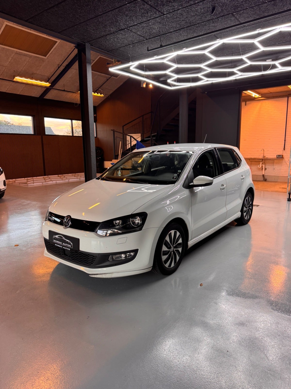 Hvid VW Polo fra 2015