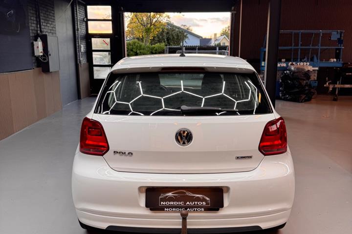 Hvid VW Polo fra 2015