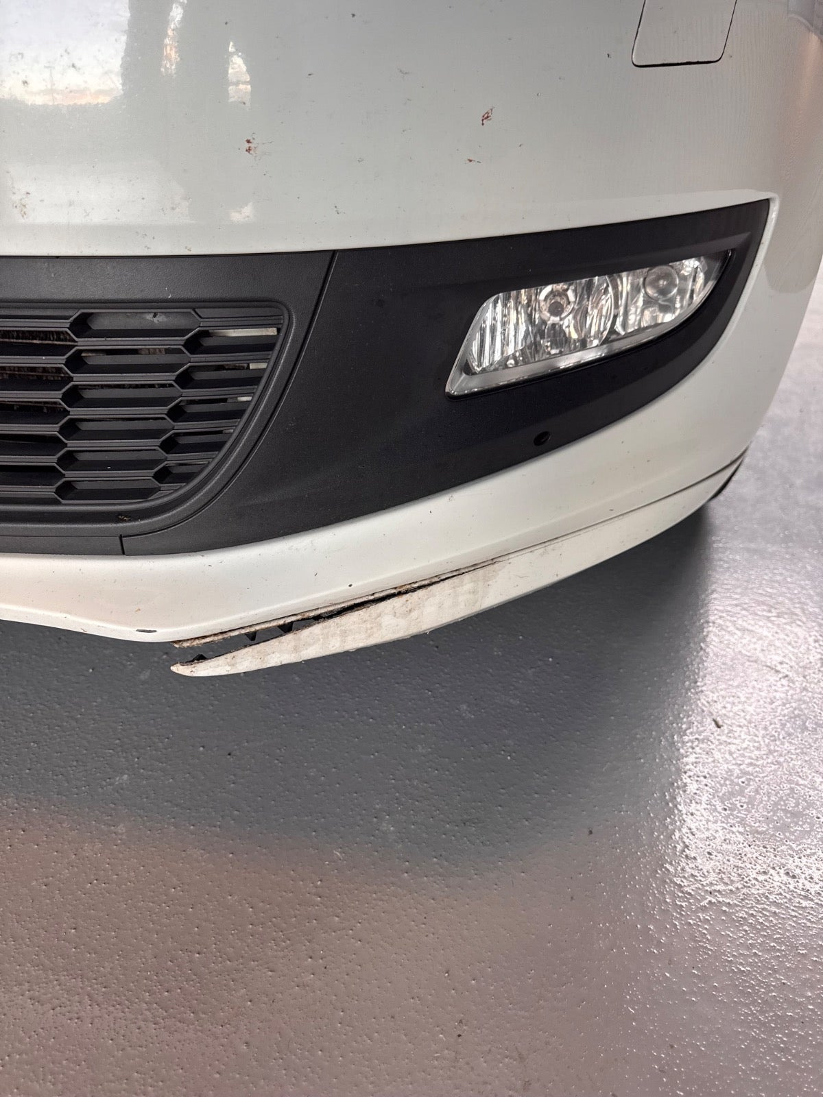 Hvid VW Polo fra 2015