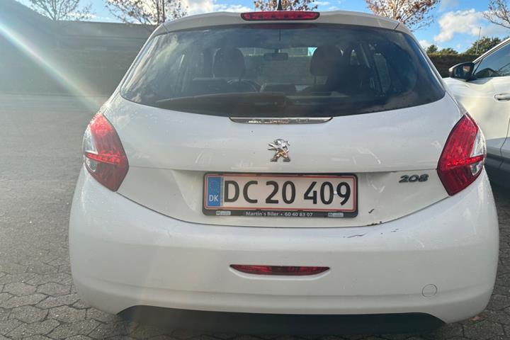 undefined Peugeot 208 fra 2014