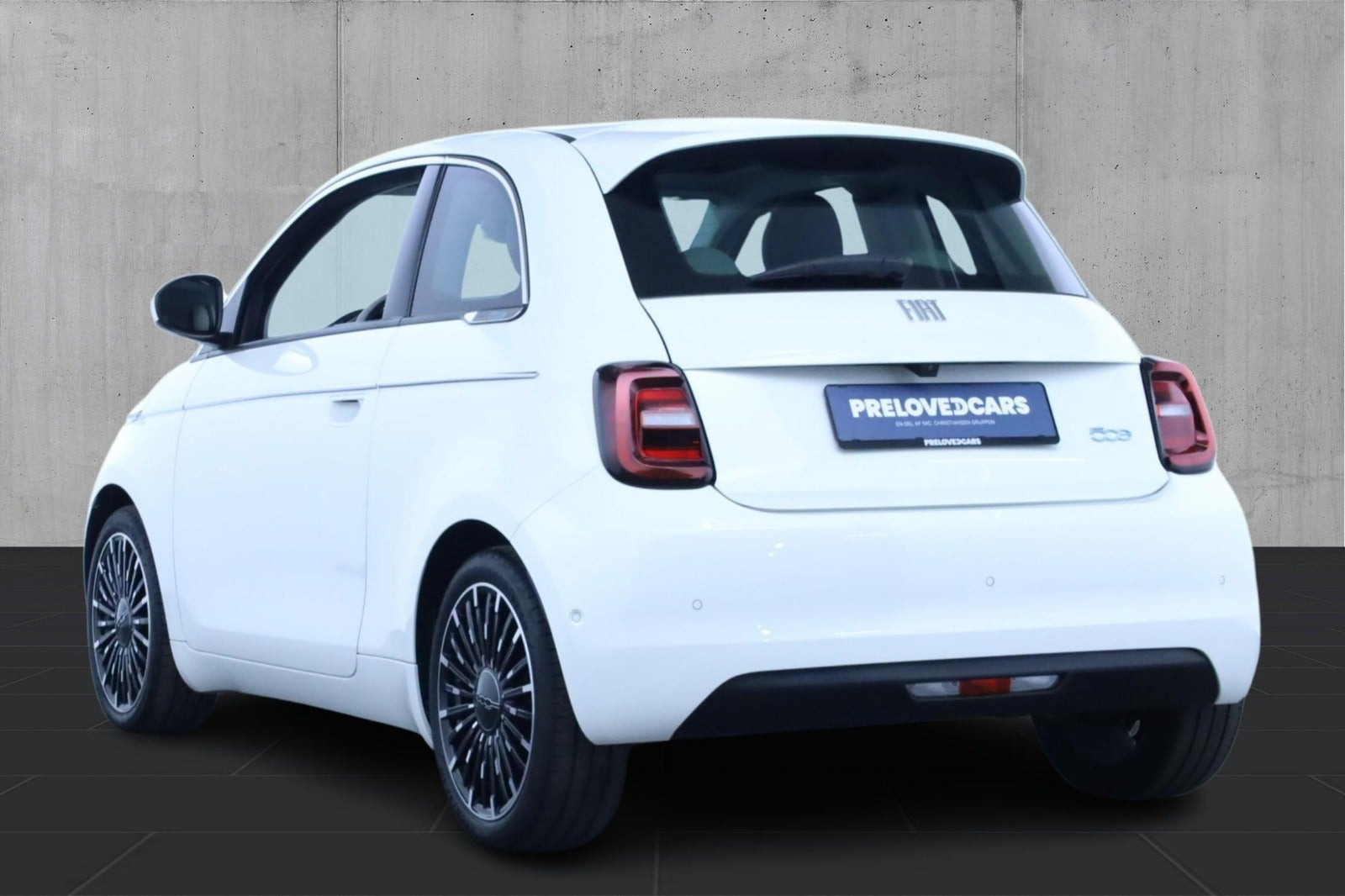 Fiat 500e 42 la Prima by Bocelli 3+1