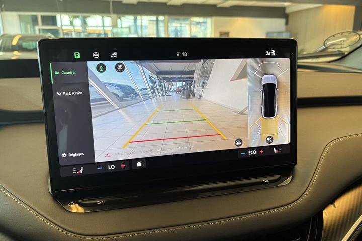 Hvid Skoda Enyaq fra 2026