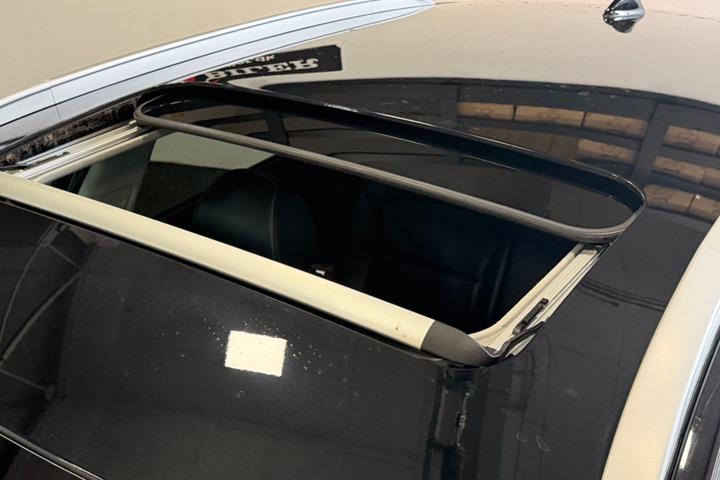 Sort Kia Niro fra 2019