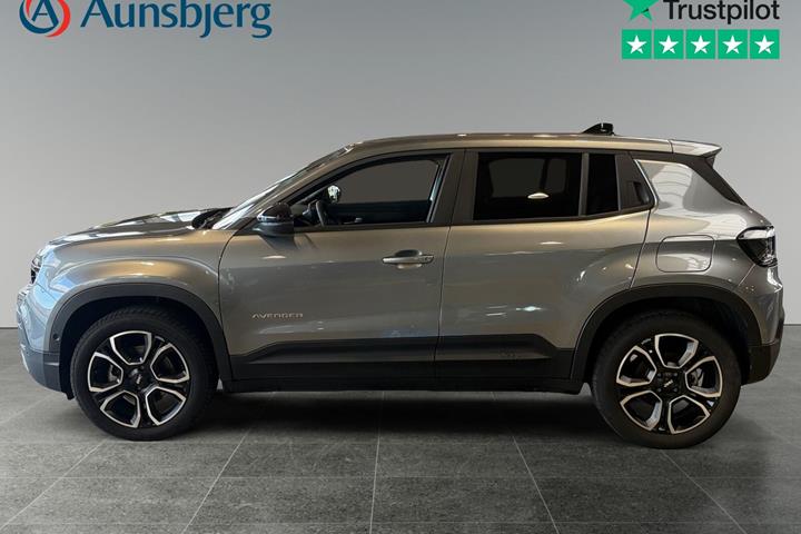 Grå Jeep Avenger fra 2025
