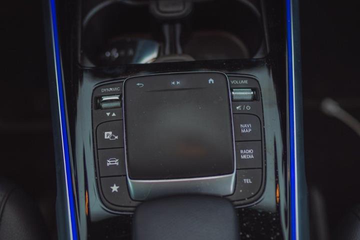 undefined Mercedes EQB350 fra 2022