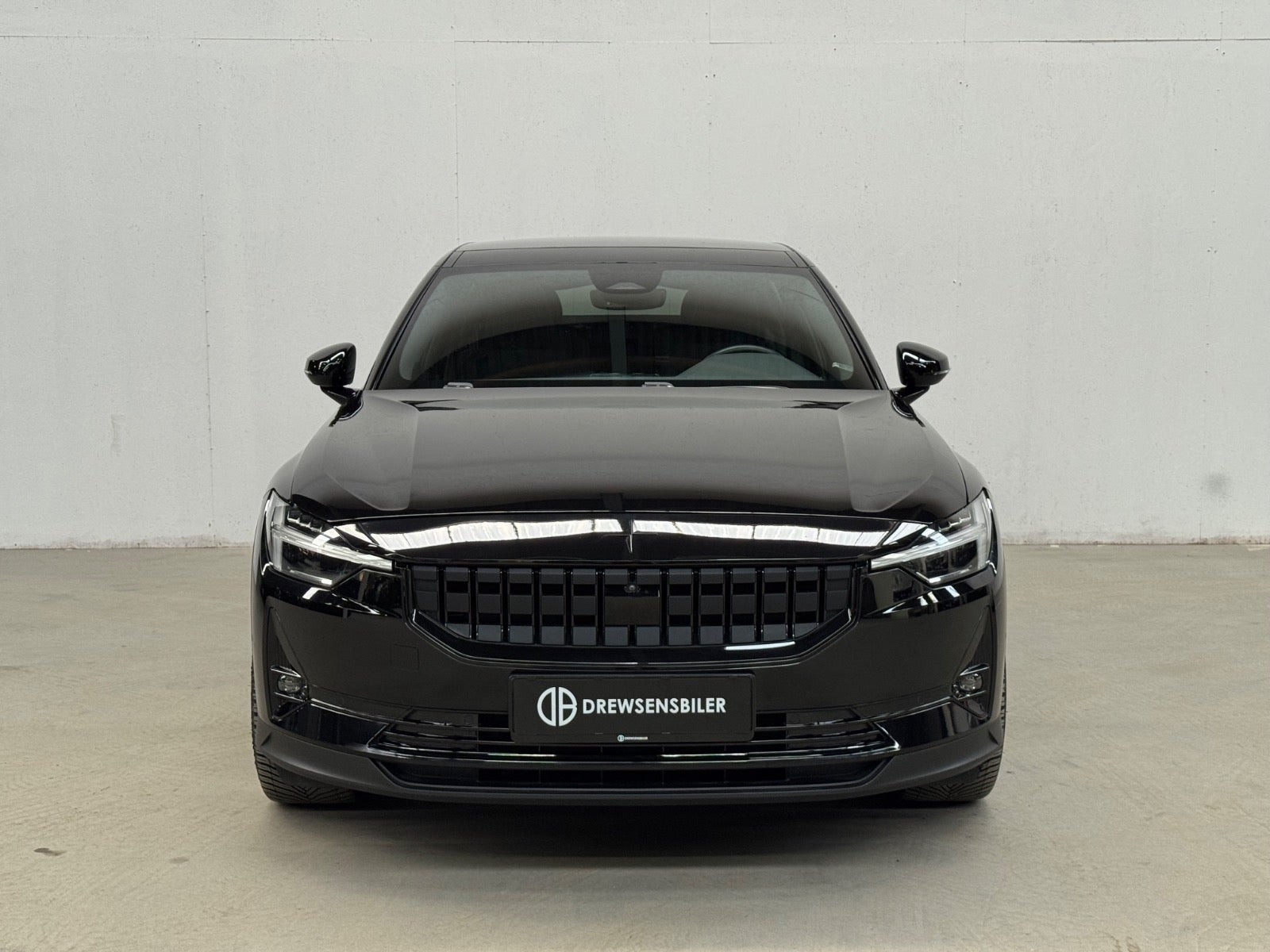 Sort Polestar 2 fra 2023