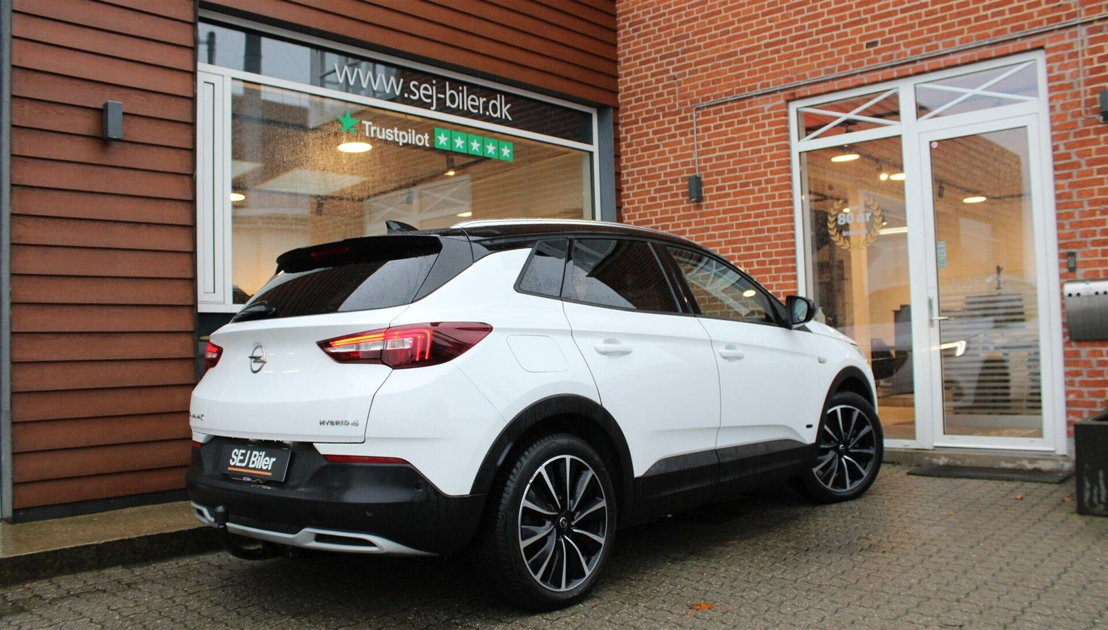 Hvid Opel Grandland X fra 2021