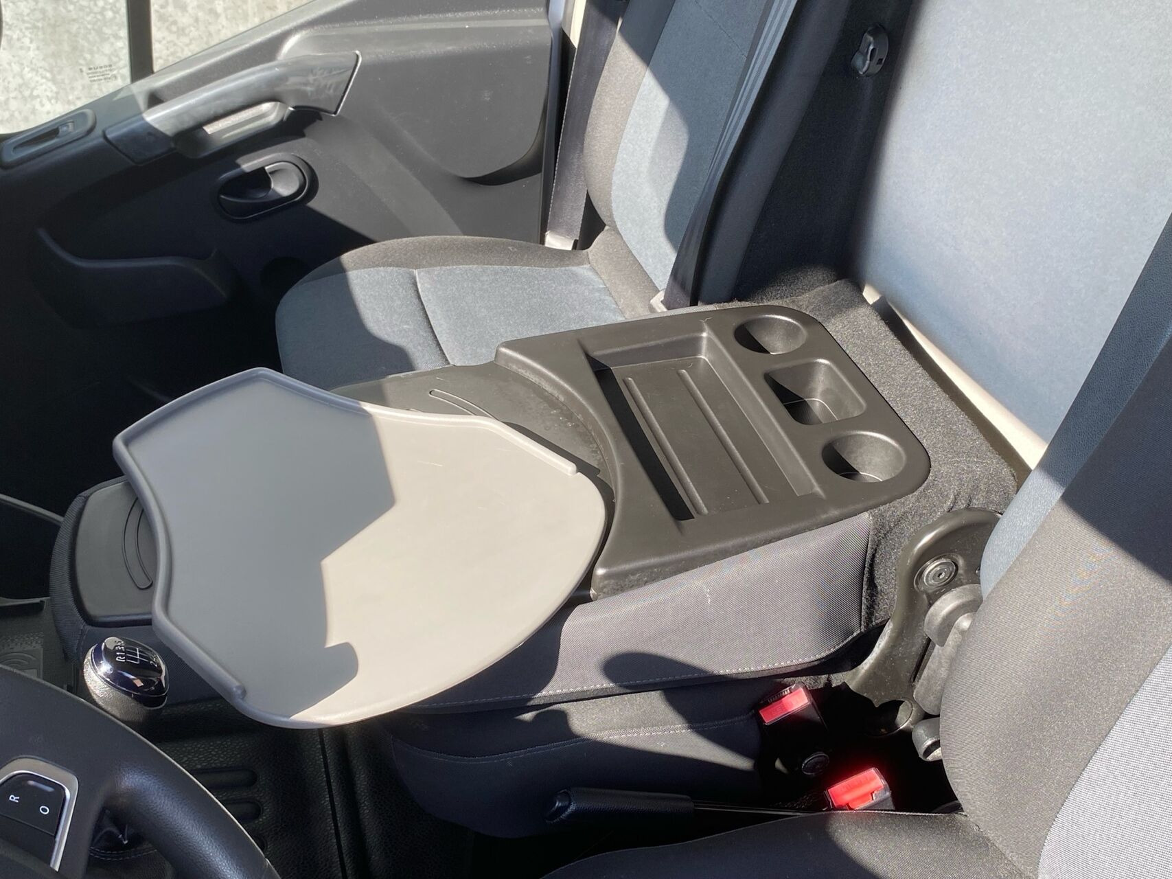 Hvid Renault Master fra 2019