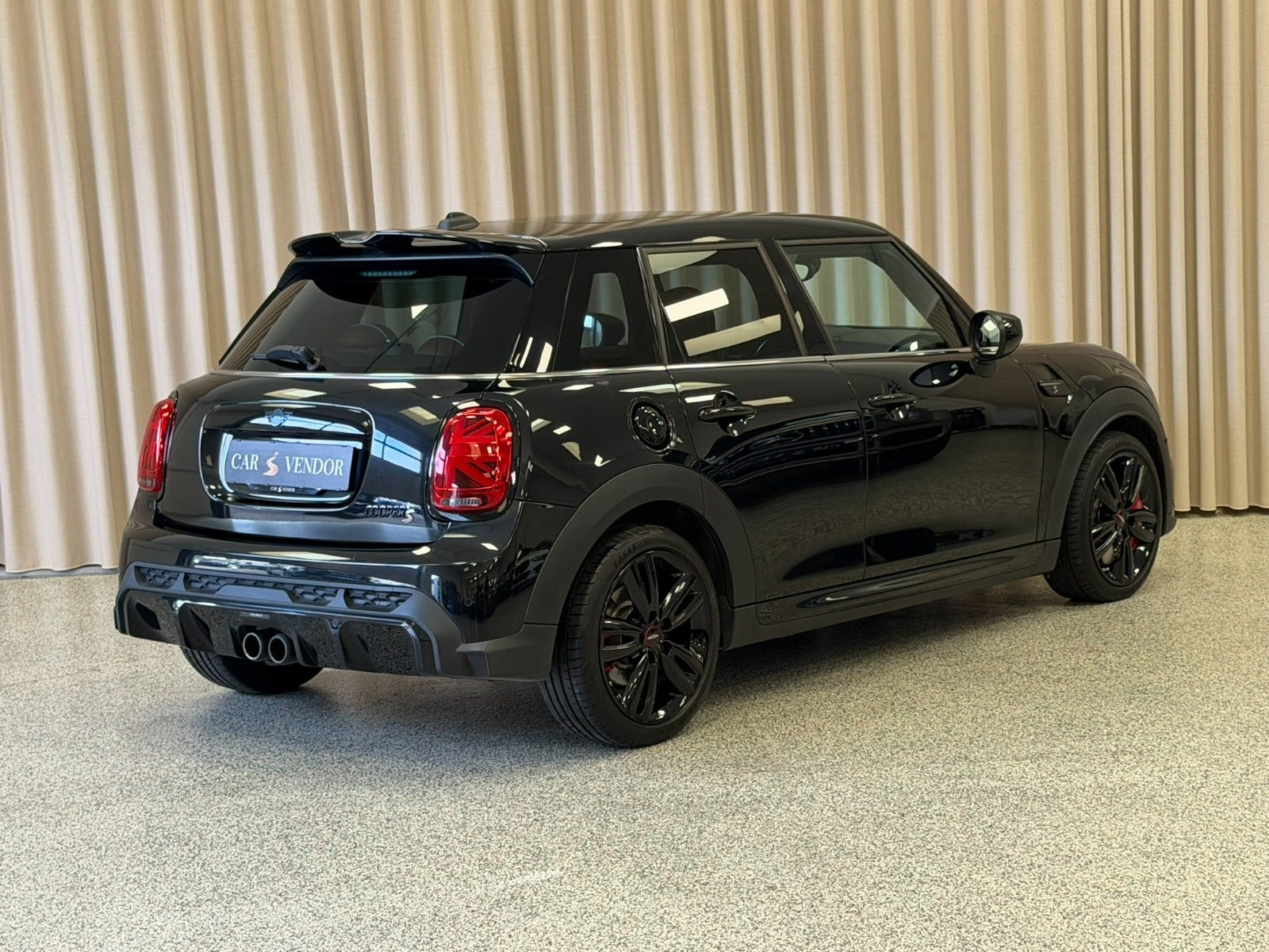 Sort Mini Cooper S fra 2022