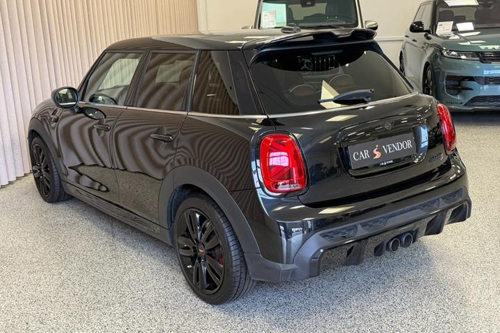 Sort Mini Cooper S fra 2022