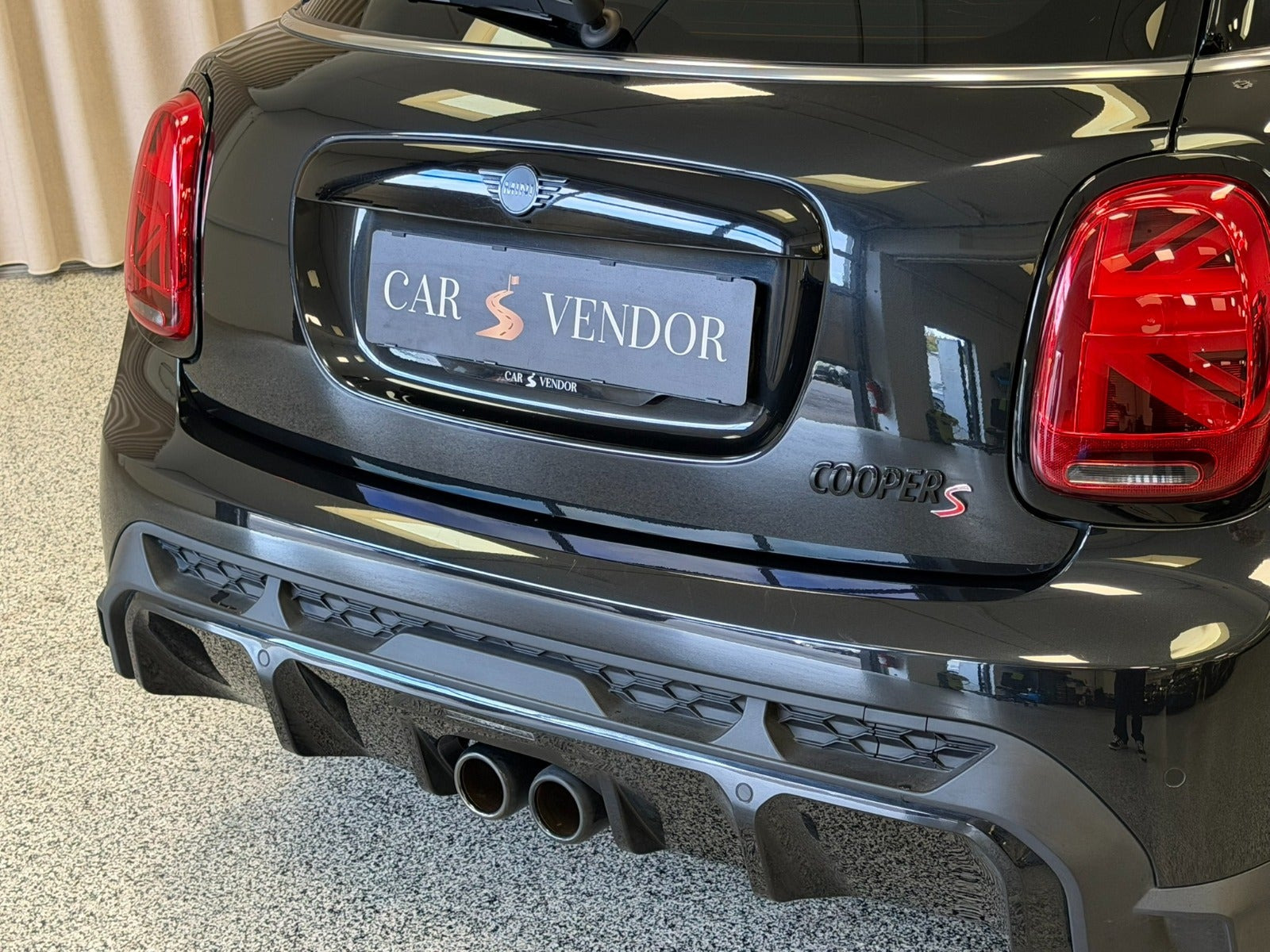 Sort Mini Cooper S fra 2022