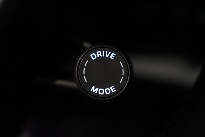 Grå Porsche Taycan 4S fra 2022