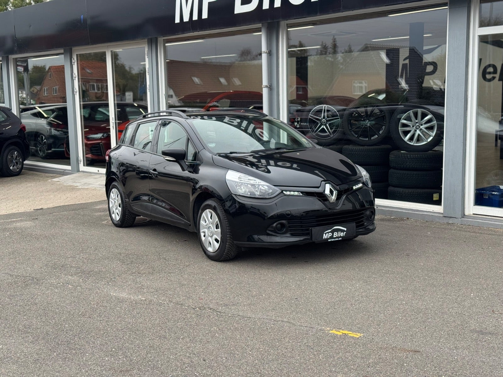 Sort Renault Clio IV fra 2015