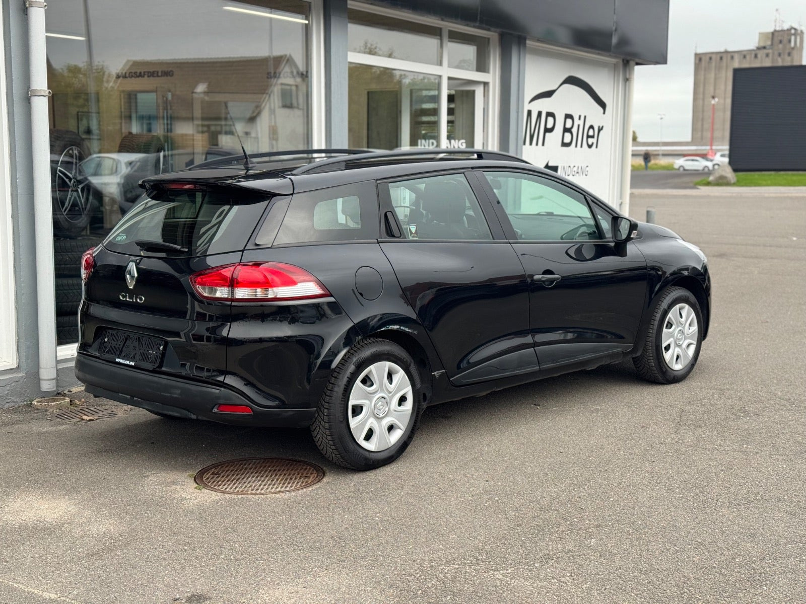 Sort Renault Clio IV fra 2015