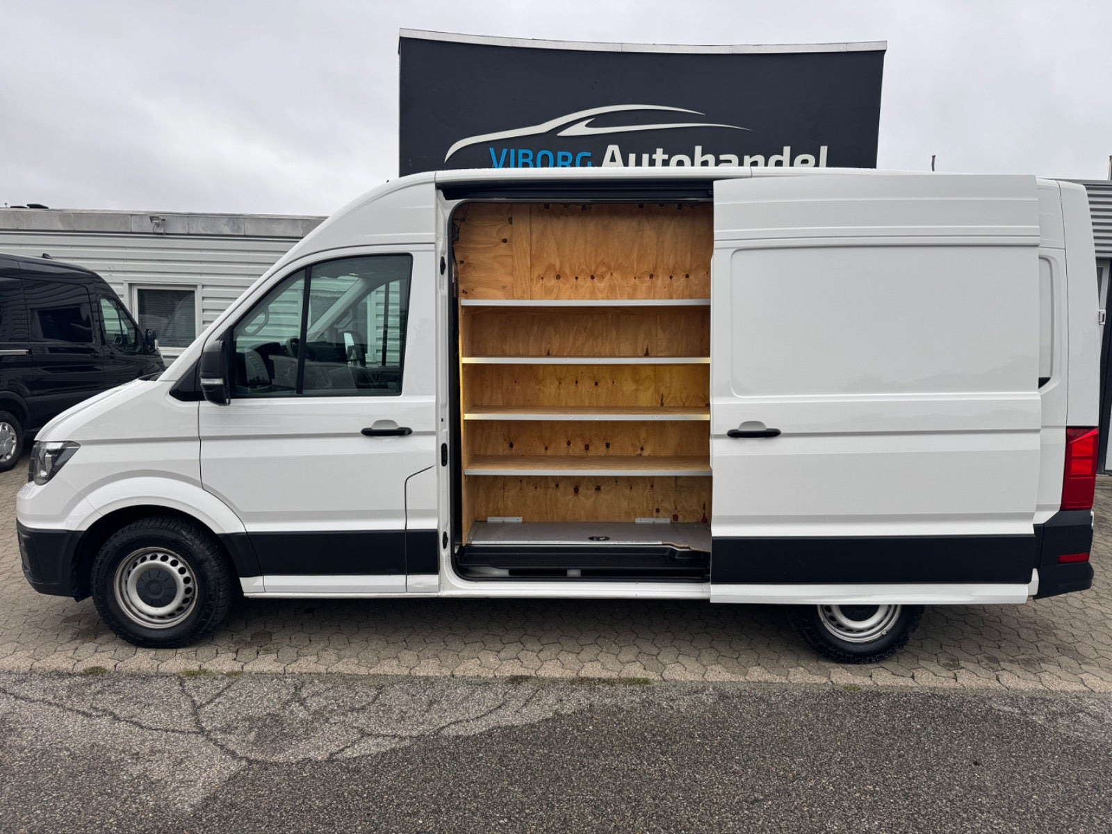 Hvid VW Crafter 35 fra 2020