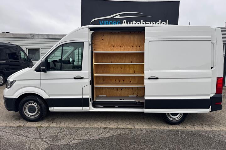 Hvid VW Crafter 35 fra 2020