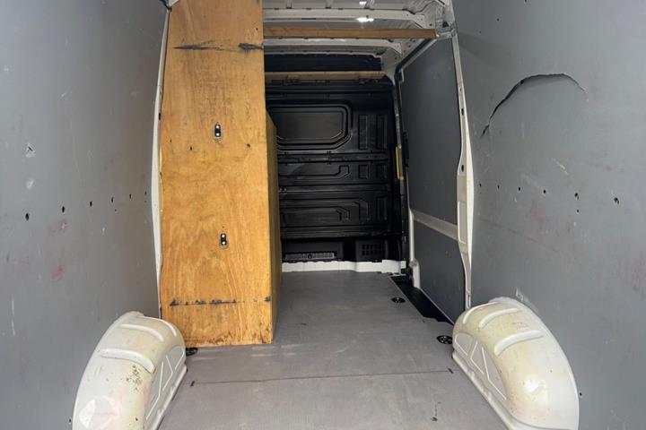 Hvid VW Crafter 35 fra 2020