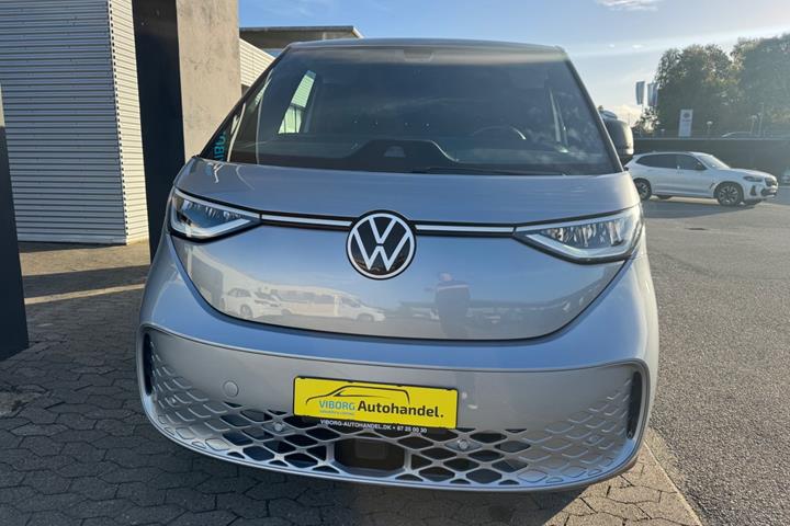 Grå VW ID.Buzz fra 2023