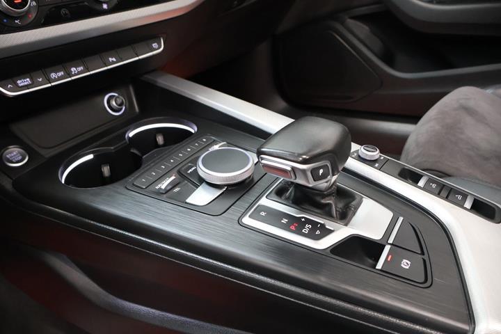 Hvid Audi A5 fra 2017