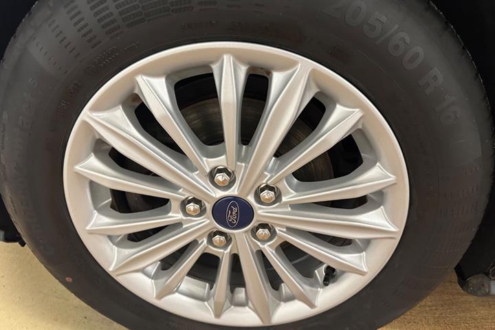 Sort Ford Focus fra 2019
