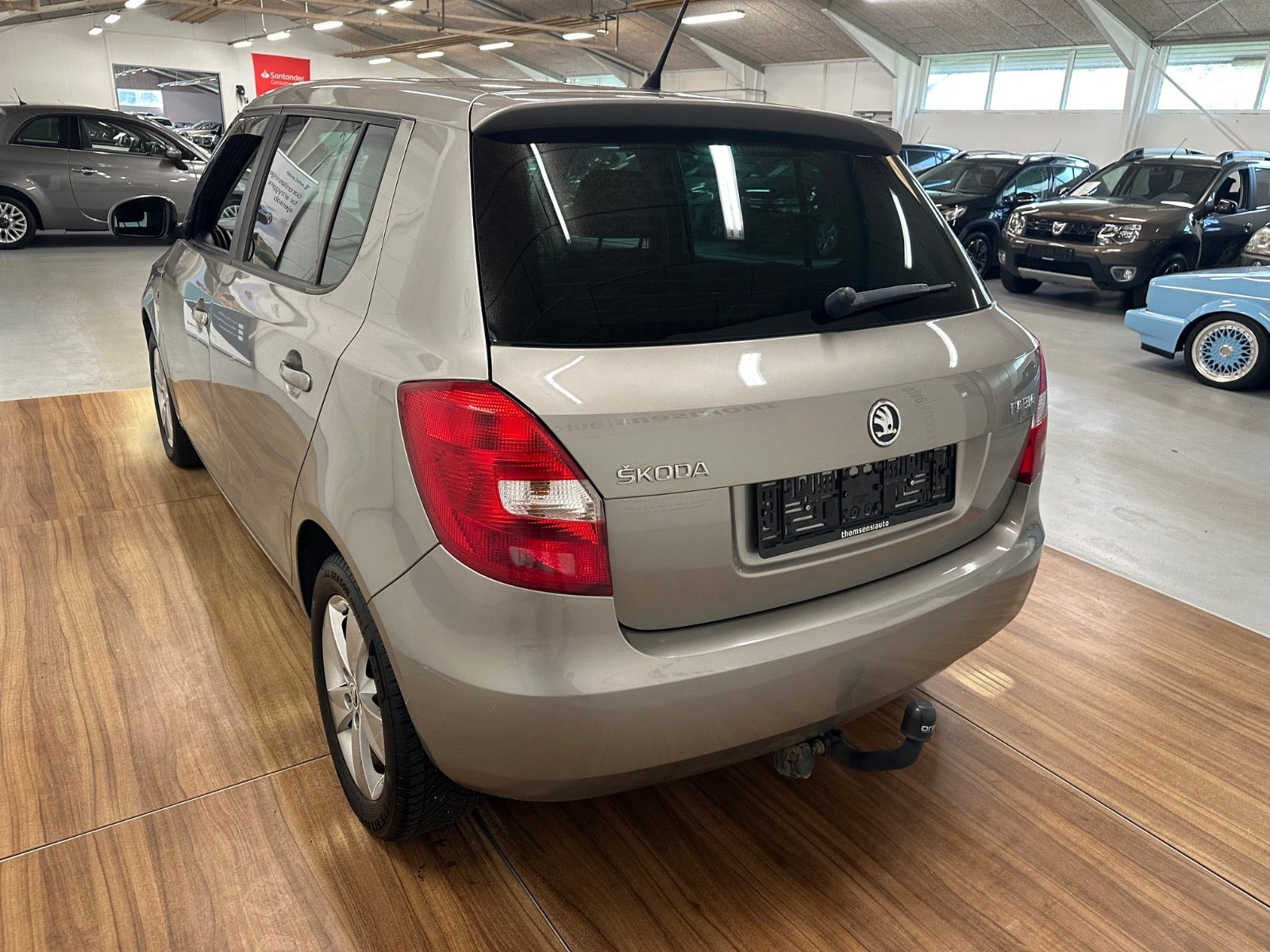 Beige Skoda Fabia fra 2014