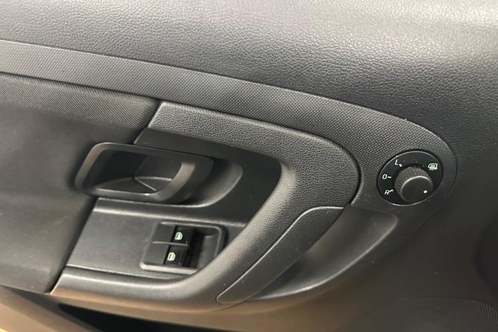 Beige Skoda Fabia fra 2014