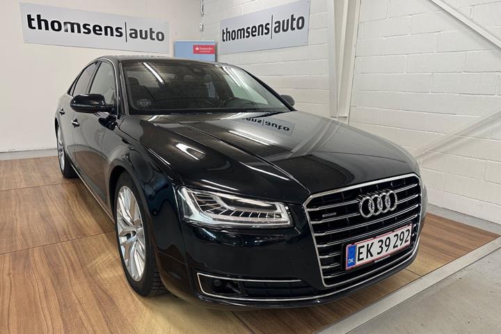 Sort Audi A8 fra 2015