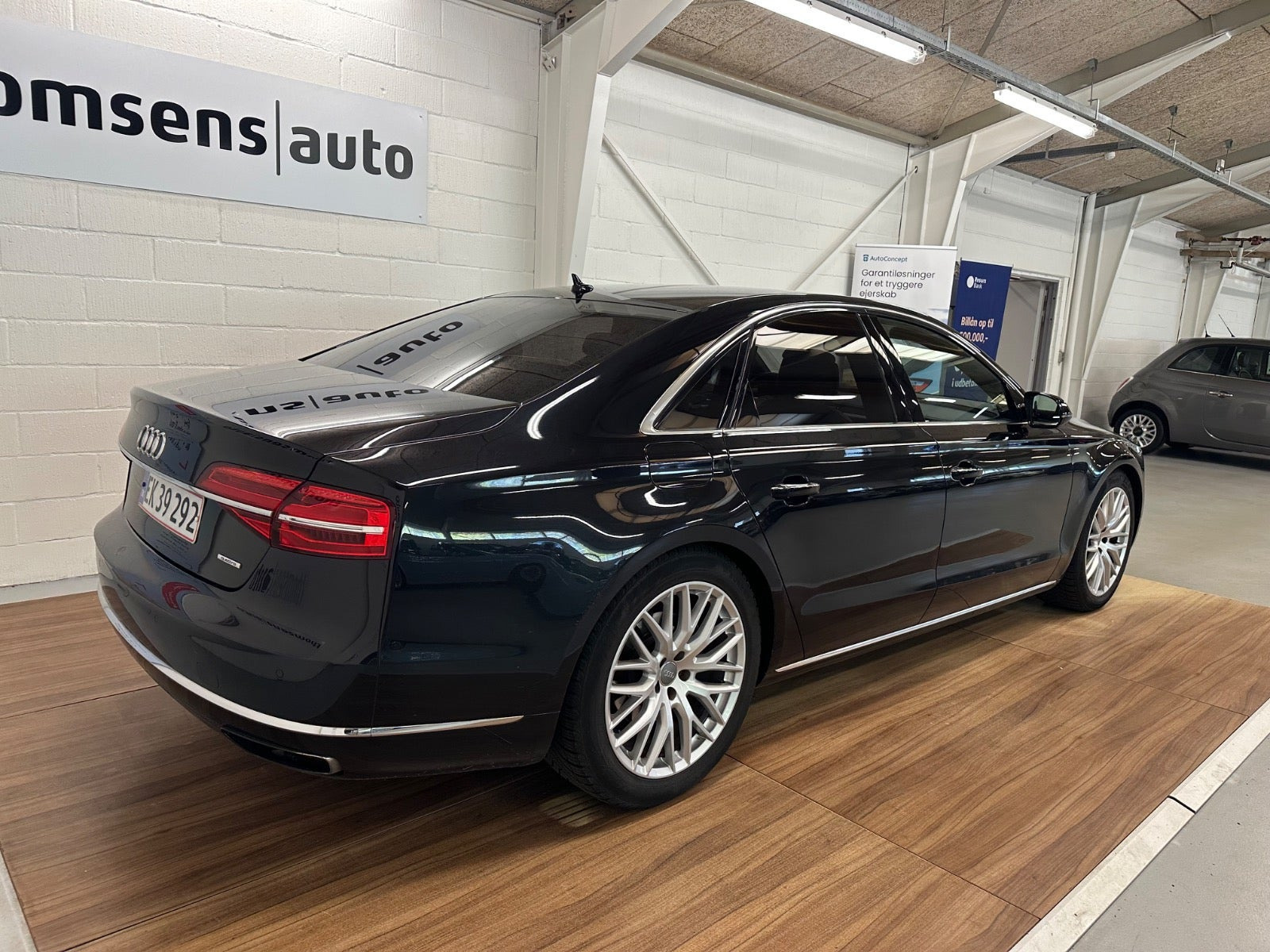 Sort Audi A8 fra 2015